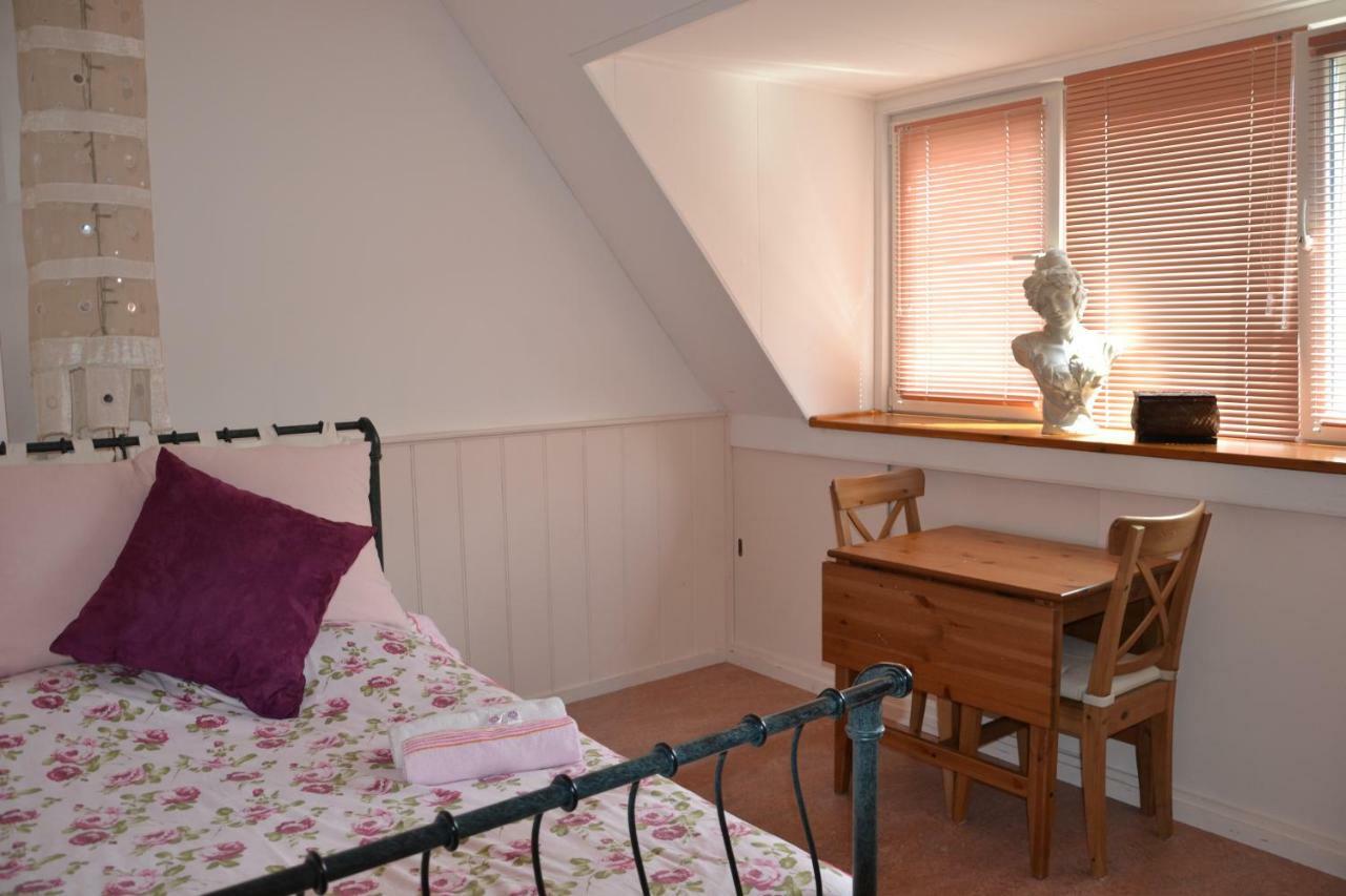 B&B Macbed Checkin-Time 1700-1800 Or Request Before You Book อัลค์มาร์ ภายนอก รูปภาพ